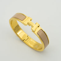 [Aethel jewelry]H GREY BRACELET